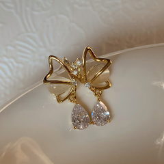 Butterfly Pearl Rhinestone Earrings